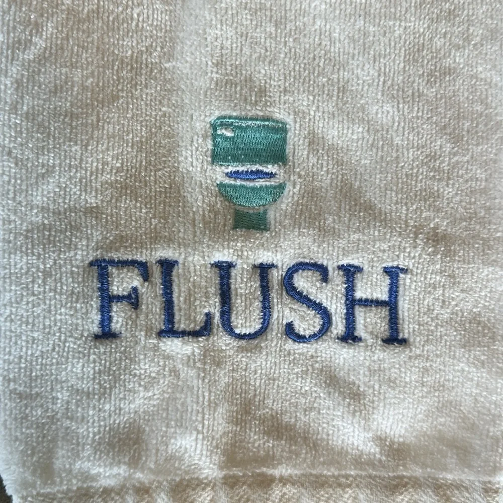☘️Sonoma Bath Hand Towels with Embroidered Designs